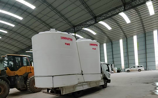 特加厚环县塑料大桶装车运输交付实录 特加厚环县塑料大桶装车运输交付实录